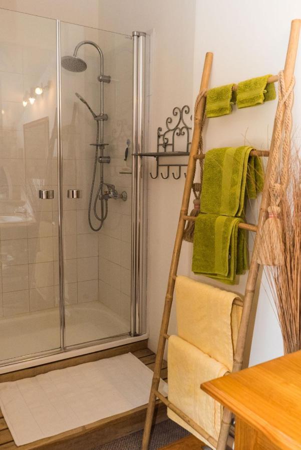 Le Clos Des Fayes Berthegon Экстерьер фото